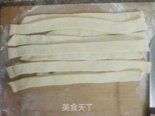 手擀鸡蛋面的做法步骤：3