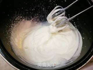 蓝莓慕斯的做法步骤：4