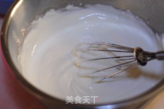 KITTY猫酸奶慕斯蛋糕的做法步骤：2