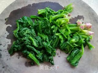 菠菜炒蛋的做法步骤：2
