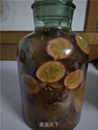 百香果醋的做法步骤：4