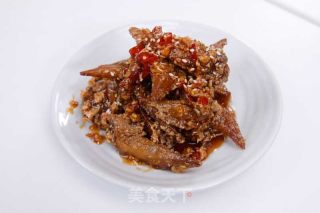 香辣蒜蓉蜜糖鸡翼尖的做法步骤：7