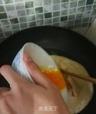 鸡蛋灌饼的做法步骤：7