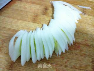 葱爆羊肉的做法步骤：3