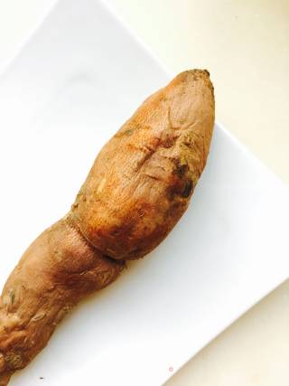微波炉烤地瓜的做法步骤：4