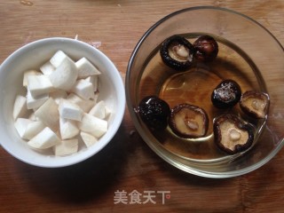 茄鲞的做法步骤：1