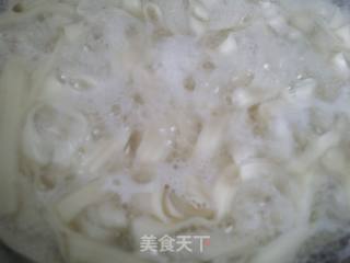 牛肉臊子面的做法步骤：5
