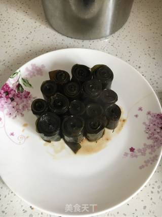 肉皮海带如意卷的做法步骤：18