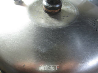 油豆腐蛋饺猪蹄汤的做法步骤：4