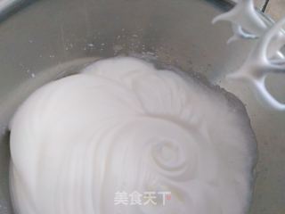 草莓奶油蛋糕的做法步骤：4
