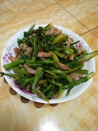 西兰花炒廋肉的做法步骤：6