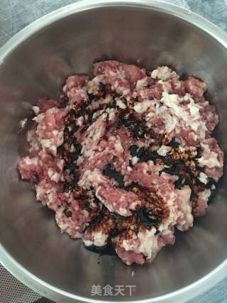 美味的黑椒蜜汁猪肉铺的做法步骤：3