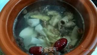 章鱼山药煲鸡汤的做法步骤：7