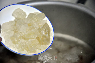 皂角米桃胶银耳羹的做法步骤：6