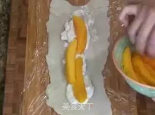 椰汁香芒糯米卷的做法步骤：6