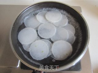 水晶萝卜卷的做法步骤：4