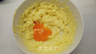 萌鸡奶香小蛋糕的做法步骤：6