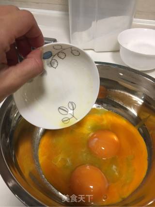 酸奶蛋糕的做法步骤：3