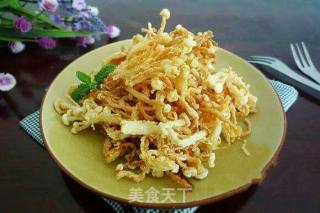 油炸金针菇的做法步骤：5