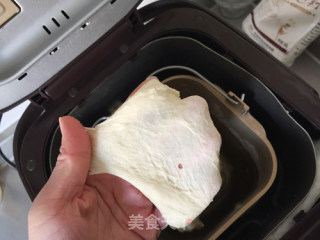 【香葱小面包】一款咸味面包的做法步骤：2