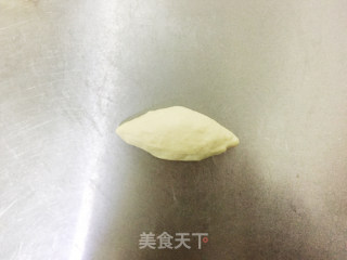 【香葱小面包】一款咸味面包的做法步骤：6