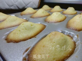 柠香玛德琳的做法步骤：9