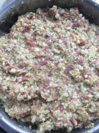 猪肉白菜馅饺子的做法步骤：7