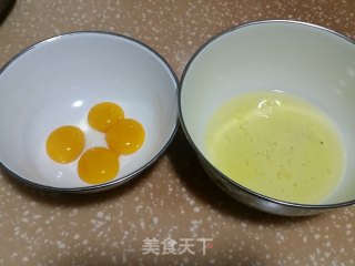 千叶纹蛋糕的做法步骤：1