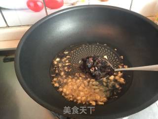 豆豉鲮鱼油麦菜的做法步骤：6