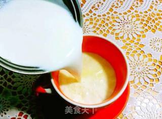 姜撞奶的做法步骤：4