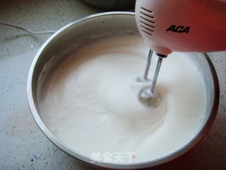 菠菜戚风蛋糕【6+8寸】的做法步骤：11