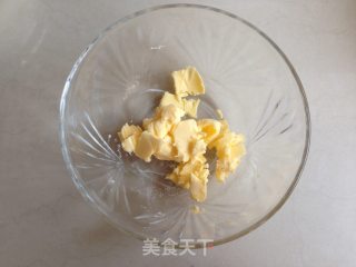 紫薯一口酥的做法步骤：1