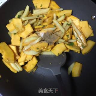 南瓜烩汤菜的做法步骤：5
