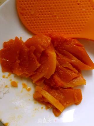 小鸡挤挤豆沙面包的做法步骤：1
