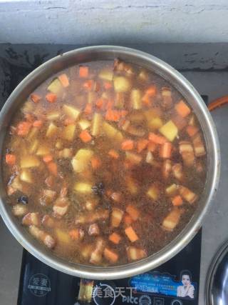 红烧肉炖土豆的做法步骤：6