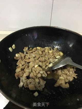熘肥肠的做法步骤：4