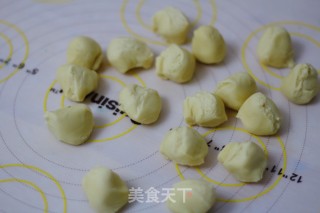 芹菜馅煎饺的做法步骤：8