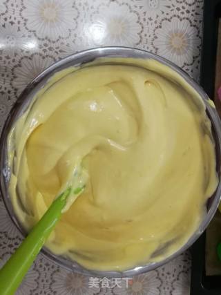 不开裂不回缩的纸杯蛋糕的做法步骤：9