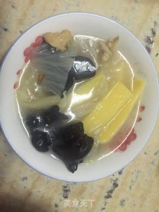 鸡香双色果汤（年糕）的做法步骤：1