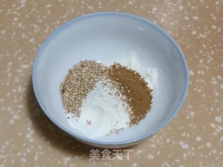 五香盘丝饼的做法步骤：2