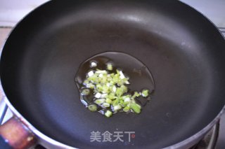 上班族的快手午餐-培根炒米粉的做法步骤：4