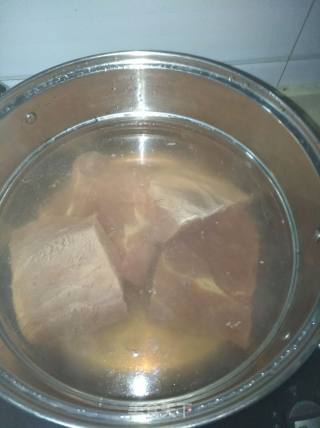 麻辣牛肉干的做法步骤：1