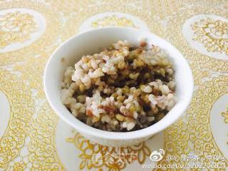 鱼仔焖豆腐的做法步骤：3