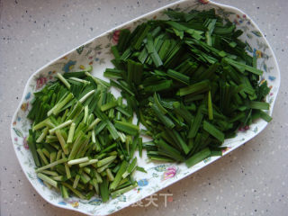 韭菜炒香干的做法步骤：2