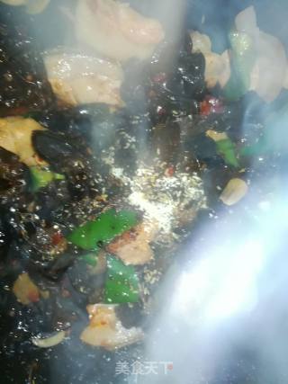 木耳回锅肉的做法步骤：6