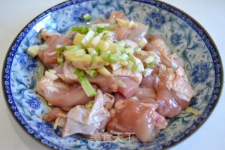 土豆咖喱鸡肉饭的做法步骤：4