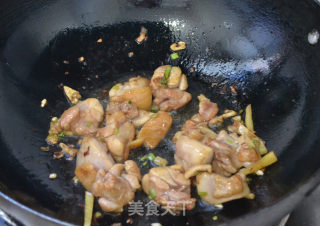 土豆咖喱鸡肉饭的做法步骤：6