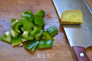 土豆咖喱鸡肉饭的做法步骤：9