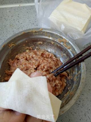 鲜肉馄饨的做法步骤：7