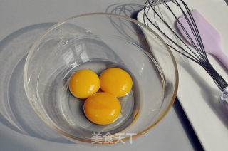百香果酸奶蛋糕的做法步骤：4